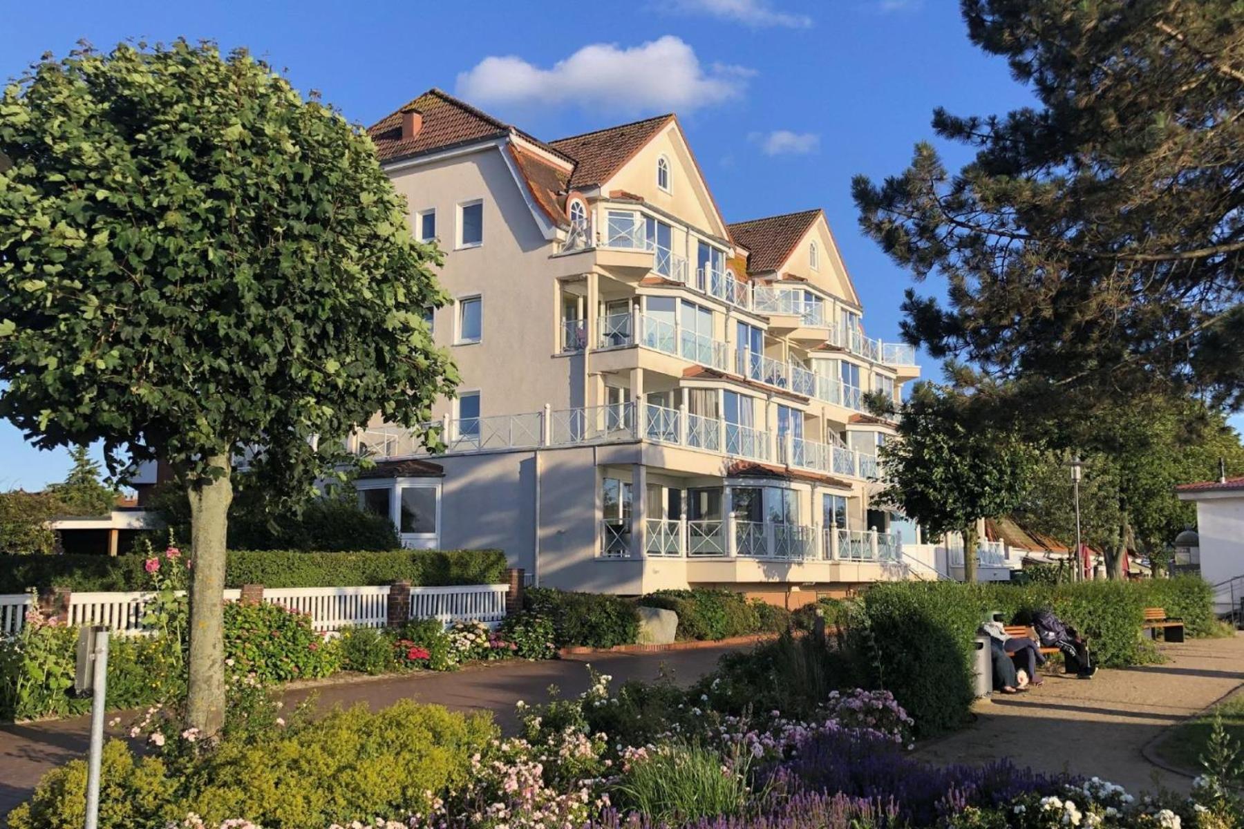 Strandhotel 1 Лабё Экстерьер фото